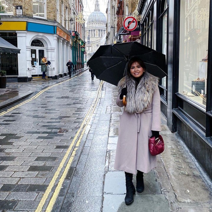 <p>Baru-baru ini, Felicia dikabarkan telah diterima sebagai seorang <em>lawyer</em> di kantor pengacara Inggris. Keren banget ya, Bunda! (Foto: Instagram: @feliciahutapeaaa)</p>