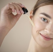 5 Tahap Night Skincare Routine yang Nggak Boleh Skip, Auto Glowing di Pagi Hari!