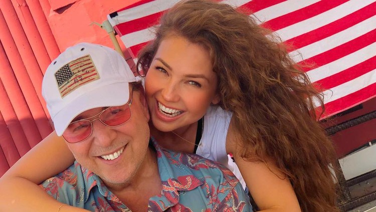 Thalia Sodi dan Tommy Mottola