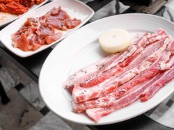 Awalnya Jijik, Ini Alasan Orang Korea Selatan Kini Doyan Makan Perut Babi