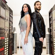 Unik dan Fashionable, Intip Deretan Kostum Katy Perry di Video Clip 