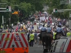 Demo Antivaksin Tumpah Ruah di Jalanan Sydney