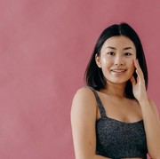 Lawan Hiperpigmentasi dengan 5 Bahan Aktif dalam Skincare Berikut Ini!