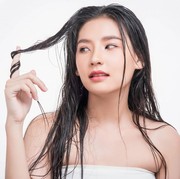 Hindari Kebotakan! Ini Penyebab dan Cara Mengatasi Rambut yang Rontok Parah