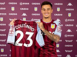 So Sweet! Coutinho Masih Pakai Gelang Hadiah dari Messi
