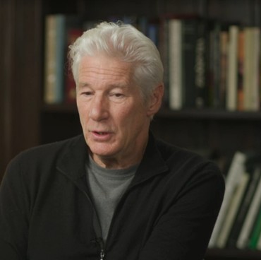 Richard Gere Rela Pergi ke Kelab Gay demi Totalitas Peran