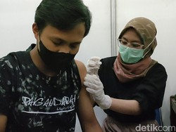 Vaksin Lengkap Berapa Kali Sih? Ini Aturan yang Berlaku di RI