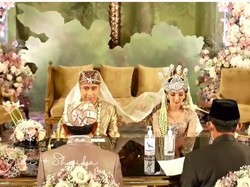 Sah! Vidi Aldiano Nikahi Sheila Dara dengan Mahar Dollar dan Poundsterling