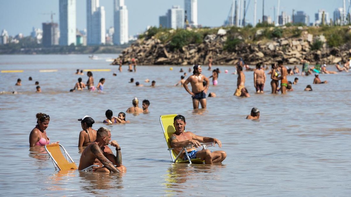 FOTO: Gelombang Panas di Argentina Capai 45 Derajat Celcius