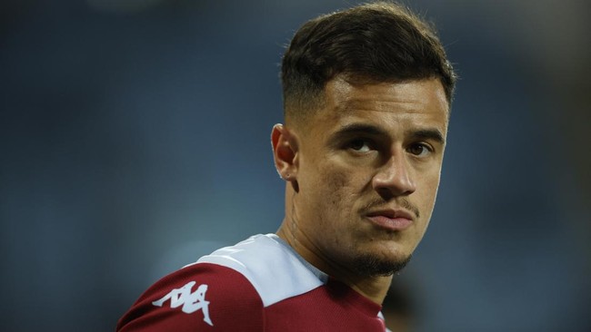 Penampilan Philippe Coutinho di debutnya bersama Aston Villa, Minggu (16/1) dini hari WIB, memperkuat anggapan ia memang tak berjodoh dengan Barcelona.