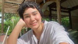 Sembuh dari Kanker, Feby Febiola Pamer Kulit Wajah Mulus