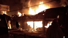 Gudang Benang di Pasuruan Terbakar Dipicu Sambaran Petir