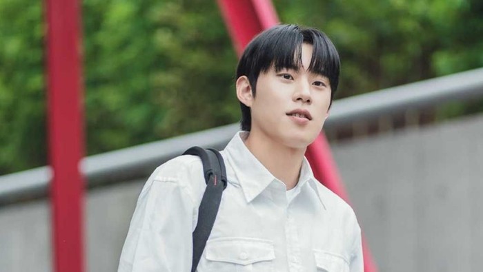 Dari Pemain Selo Hingga Second Lead, Ini 6 Drakor Paling Populer yang Diperankan Kim Sung Cheol 'Our Beloved Summer' Dari Pemain Selo Hingga Second Lead, Ini 6 Drakor Paling Populer yang Diperankan Kim Sung Cheol 'Our Beloved Summer'