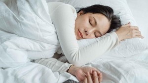 Ingin Tidur Jadi Lebih Nyenyak dan Berkualitas? Yuk, Kenalan dengan Metode Sleep Hygiene!
