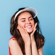 Catat! Ini Cara Praktis Tampil Cantik dengan Makeup Sekaligus Bikin Kulit Sehat