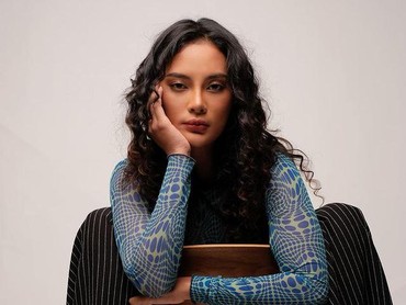 img-title Mabuk Berat, Erika Carlina Nyaris Diperkosa di Sawah oleh Sopir Taksi Online