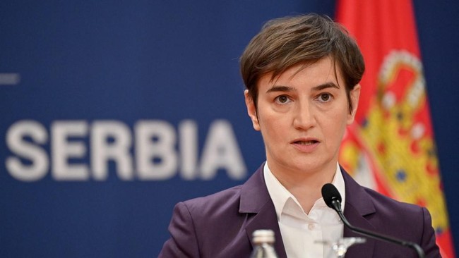 PM Serbia, Ana Brnabic, mengecam putusan Pengadilan Federal Australia terkait deportasi Djokovic. Ia menilai putusan tersebut memalukan.
