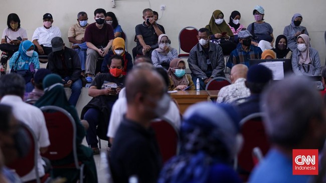 Konfirmasi positif Covid-19 di Indonesia bertambah 1.745 pada Rabu (19/1), sehingga total akumulasi sejak 2 Maret 2020 tercatat ada 4.275.528 kasus.
