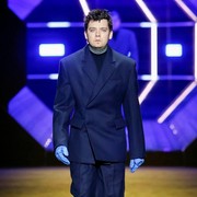 Mengenal 10 Selebriti yang Jadi Model di Fashion Show Prada Fall/Winter 2022