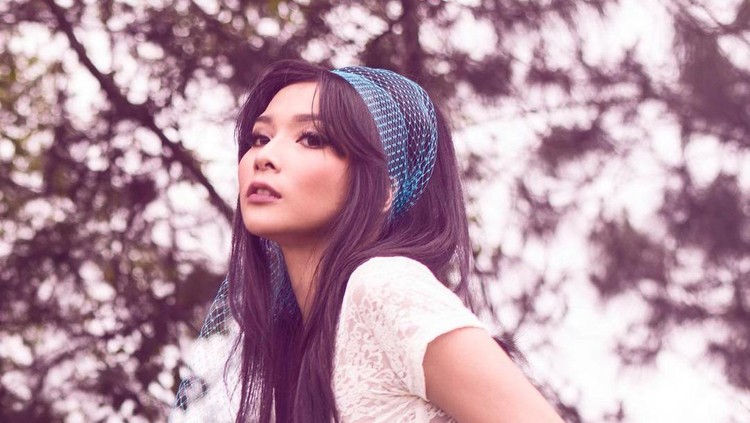 Dita Anggraeni Mey Chan