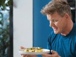 Ramaikan Veganuary, Gordon Ramsay Bikin Steak Kembang Kol