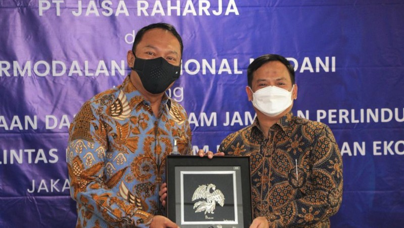 PT Jasa Raharja (persero) menjalin kerja sama dengan PT Permodalan Nasional Madani (PNM) dalam memberdayakan korban kecelakaan.