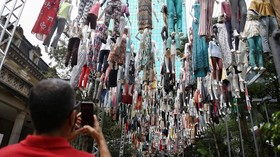 FOTO: 365 Maneken Refleksi Seni 2 Tahun Hadapi Pandemi