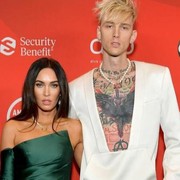 Resmi Bertunangan, Berikut Kompatibilitas Megan Fox dan Machine Gun Kelly yang Sama-sama Berzodiak Taurus!