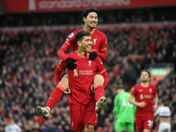 Si Merah Belum Nyerah Kejar Man City