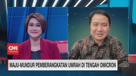 VIDEO: Maju-Mundur Pemberangkatan Umrah di Tengah Omicron