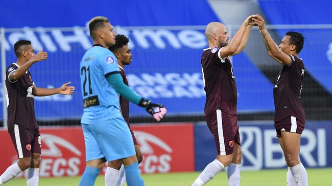 PSM Makassar menambah amunisi untuk kompetisi musim 2022/2023 dengan mendatangkan striker asal Brasil Everton Nascimento.