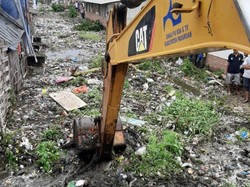 Penyebab Banjir di Pasuruan karena Sungai Dipenuhi Sampah dan Kotoran Sapi