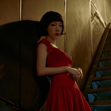 Lirik Lagu Terjemahan Can't Control Myself - TAEYEON