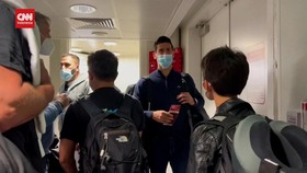 VIDEO: Momen Djokovic Tiba di Dubai Usai Dideportasi dari Australia