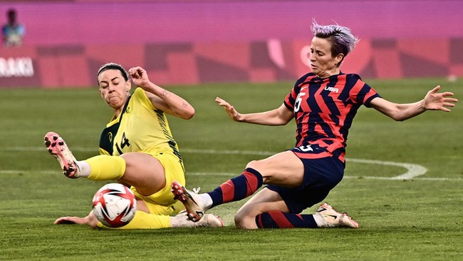 Ikon sepak bola putri Amerika Serikat, Megan Rapinoe, banjir kritik usai mempromosikan penggalangan dana untuk anak-anak Palestina di Gaza.
