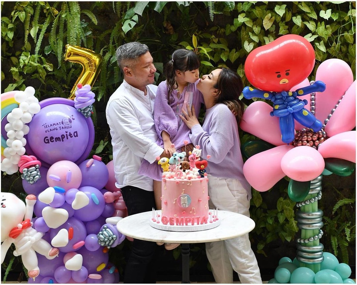 Ulang Tahun Gempita Nora Marten