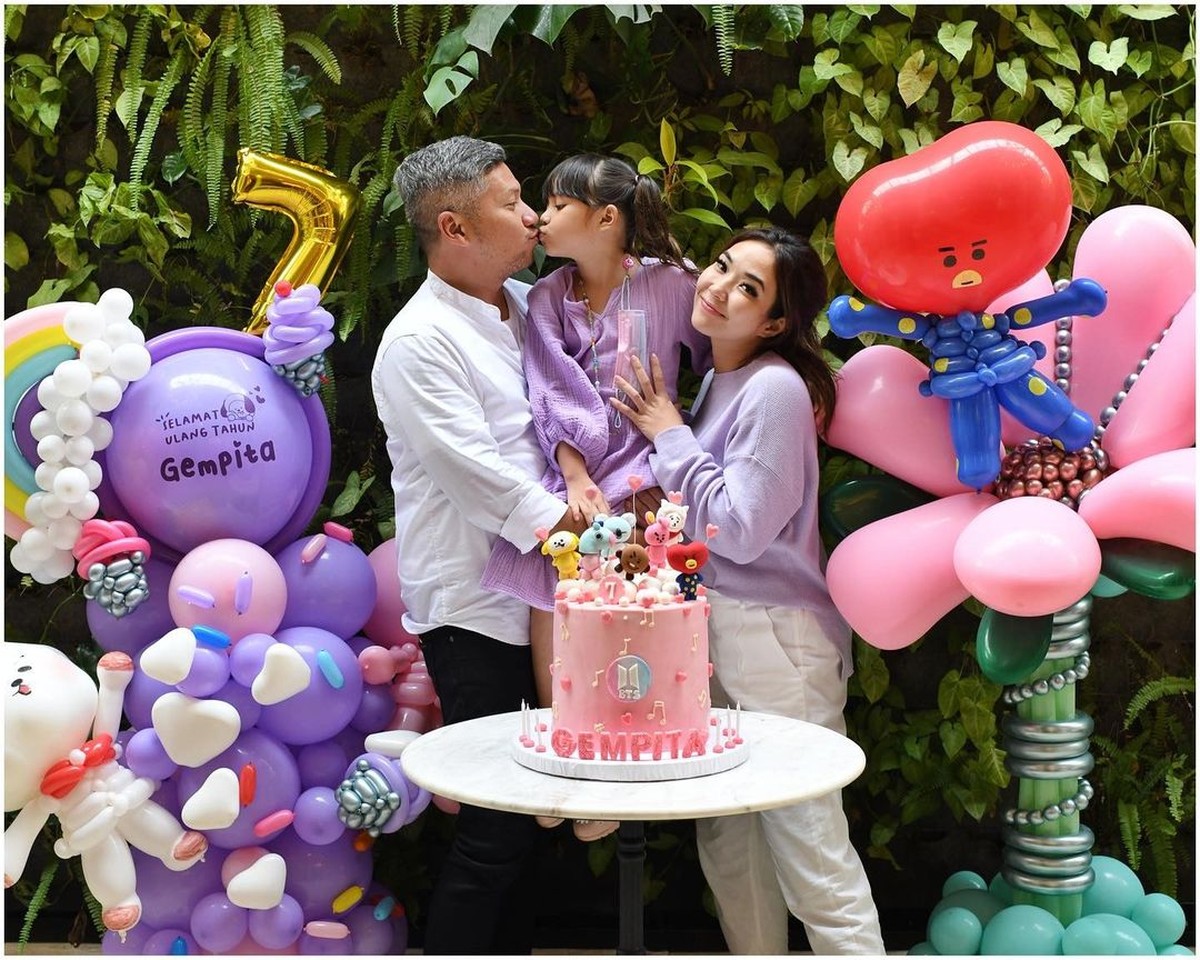 Ulang Tahun Gempita Nora Marten
