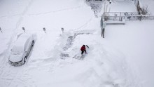 FOTO: Dingin Badai Salju Terparah Selimuti Kanada