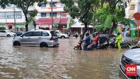 Diguyur Hujan, Jalan Sekitar Pengadilan Negeri Jakpus Banjir