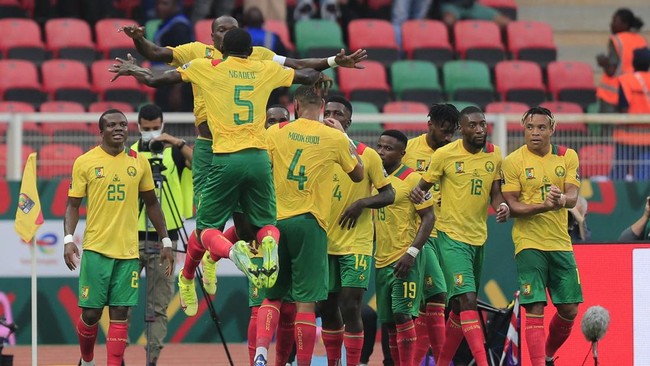 Sebanyak tujuh tim memastikan lolos ke babak 16 besar Piala Afrika 2021 (2021) yang digelar di Kamerun.
