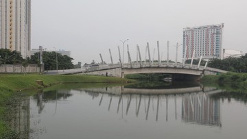 Danau di Kawasan Summarecon Bekasi (CNBC Indonesia/Andrean Kristianto) Danau di Kawasan Summarecon Bekasi (CNBC Indonesia/Andrean Kristianto)