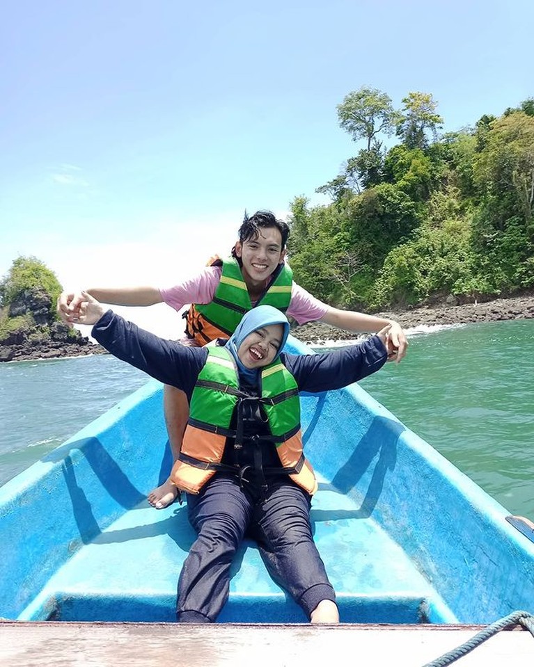 Kekeyi dan Pacar Baru Kekeyi dan Pacar Baru