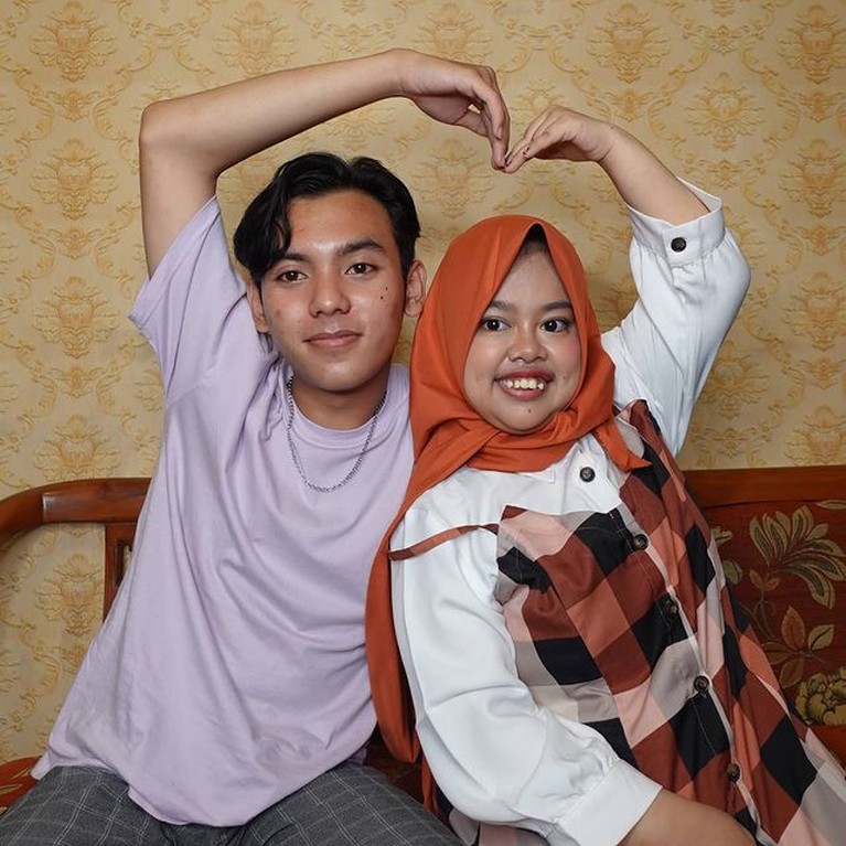 Kekeyi dan Pacar Baru Kekeyi dan Pacar Baru