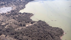Penampakan Tonga usai Gunung Meletus: Tertutup Abu Vulkanik