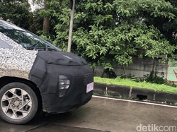 Penjegal Avanza-Xpander Terlihat di Bandung, Stargazer, Nih?
