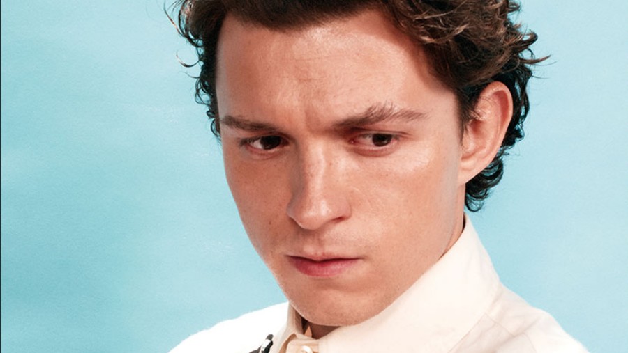 Tom Holland Jadi Model Prada.