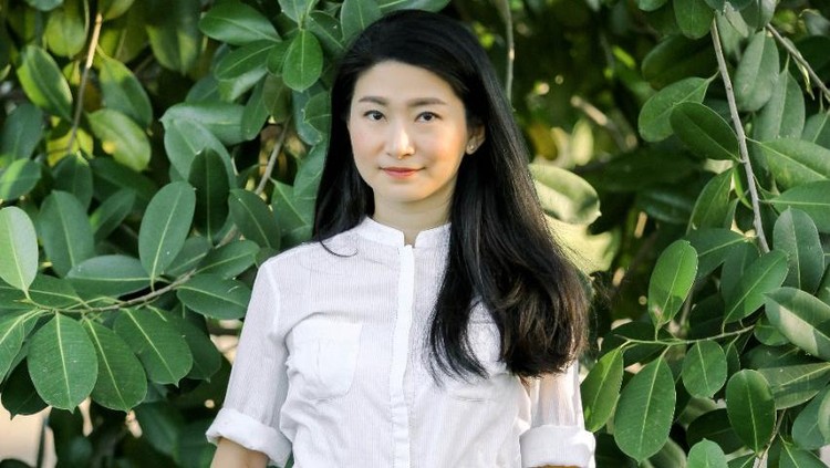 Agnes Widjaja Agnes Widjaja