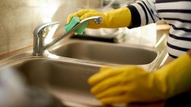 img-title 4 Penyebab Wastafel Bau Busuk, Bukan Cuma karena Sampah Makanan