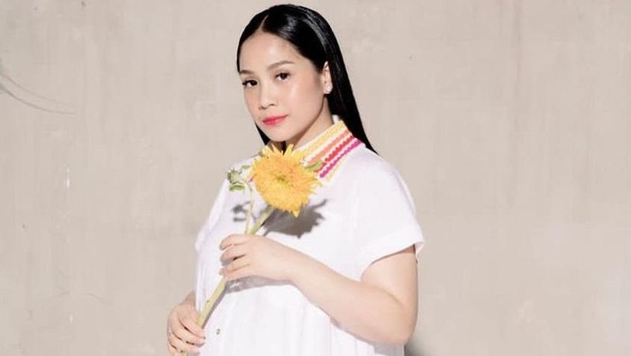 Nggak Cuma Cantik dan Tajir, Nagita Slavina Punya Perjalanan Hidup yang Layak Dijadikan Panutan! Simak di Sini...