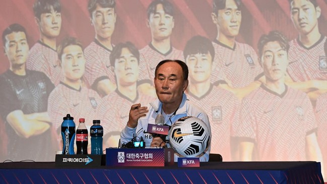 FAM dikabarkan tertarik menjadikan Kim Hak Bum, mantan pelatih Shin Tae Yong, untuk menjadi pelatih timnas Malaysia.